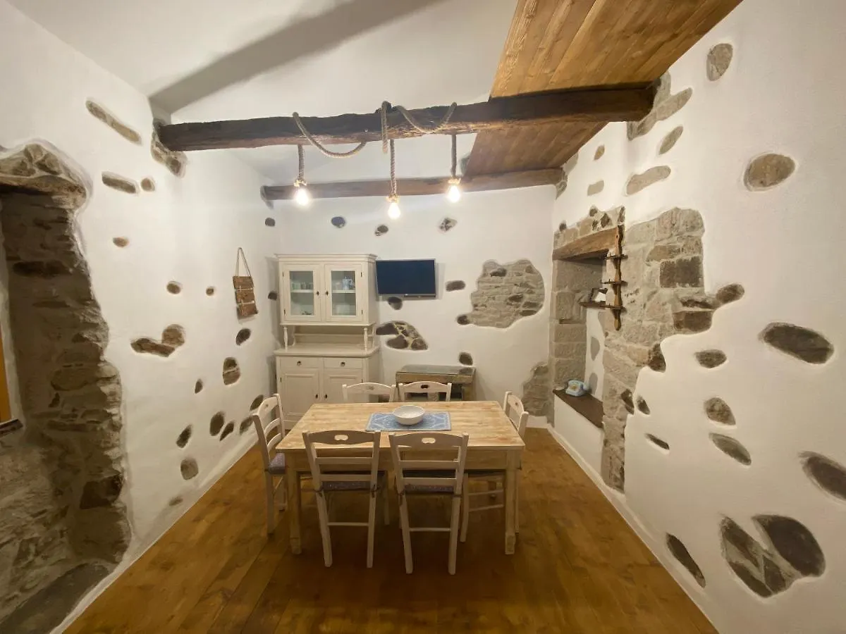 La Mia Casetta Country Chic Ozieri 0*,  Italy